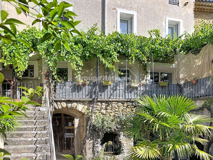 Image Façade à  maison mitoyenne de Rochegude