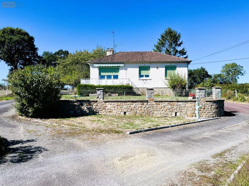 Image Façade à  maison individuelle de Ponts