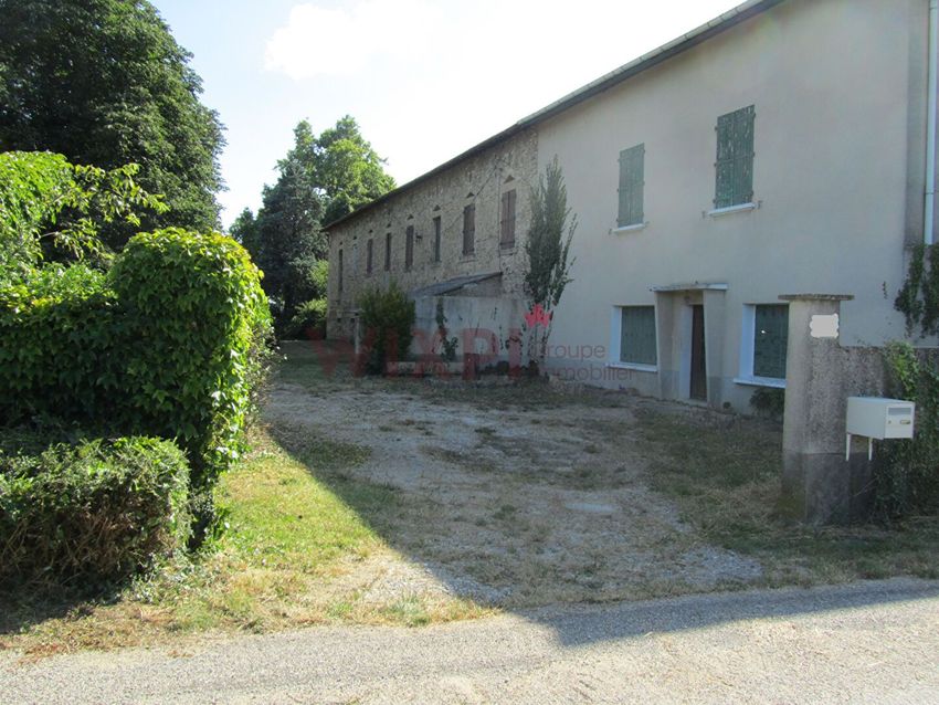 Image Façade à  ferme de Montélier