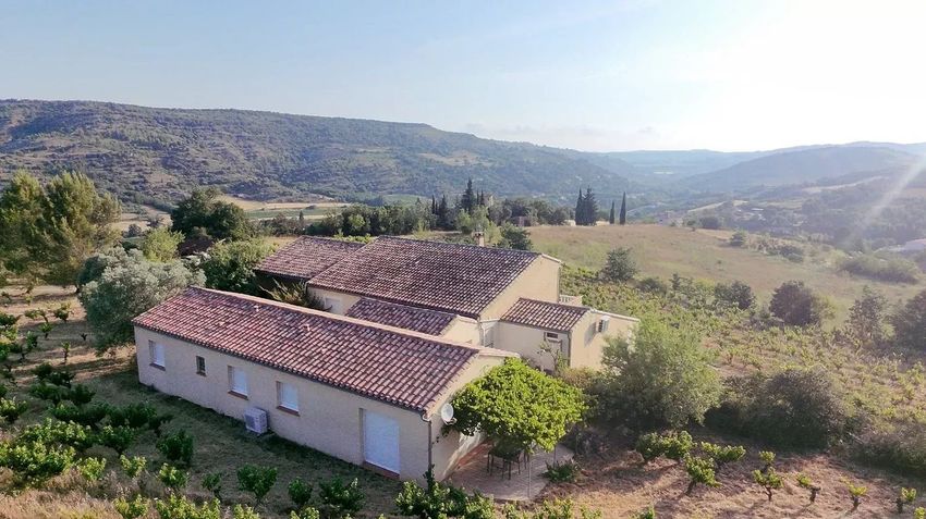 Image Vue à  maison de maître de Magrie