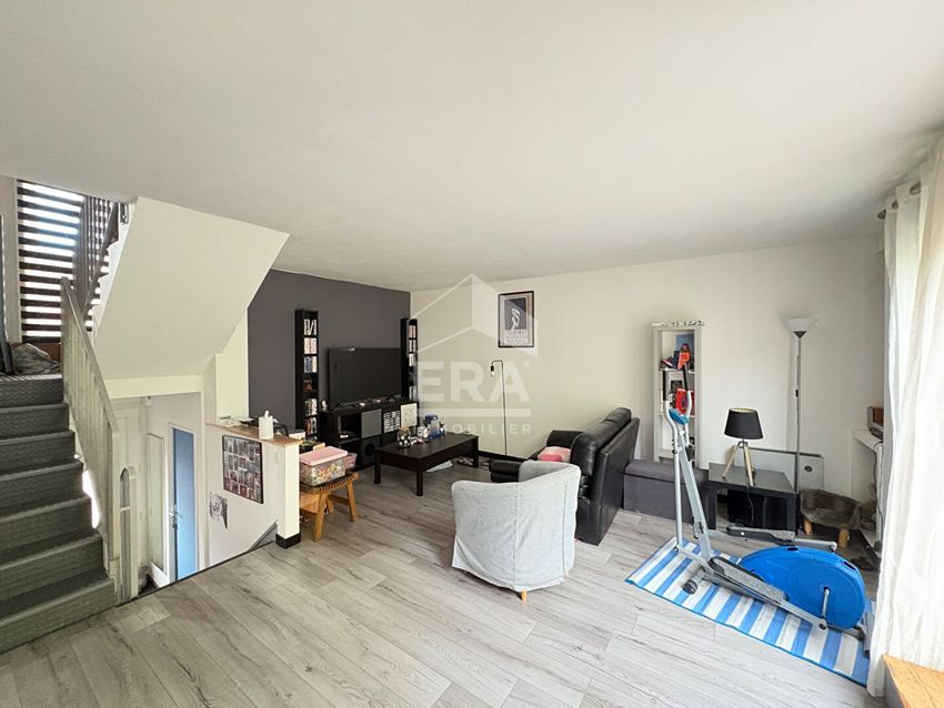 Image Salon à  maison mitoyenne de Montigny-le-Bretonneux