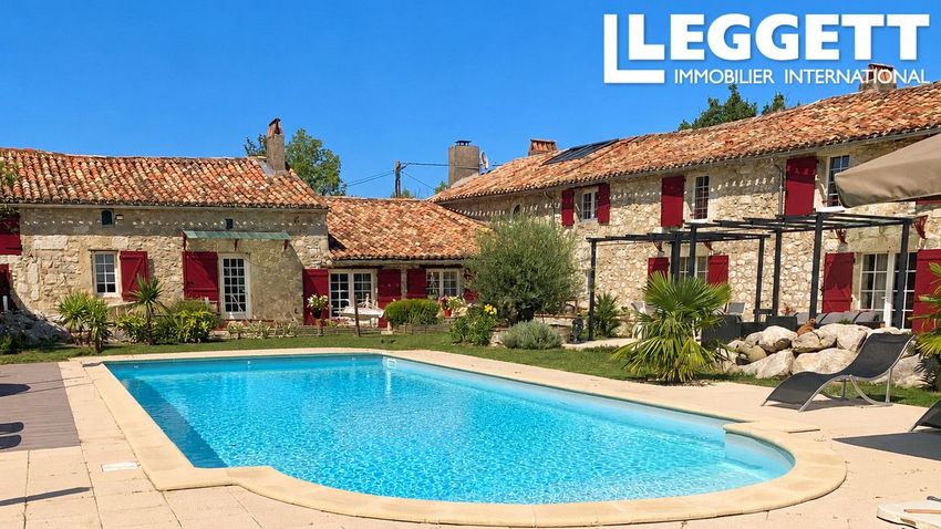 Image Piscine à  maison individuelle de Espiens