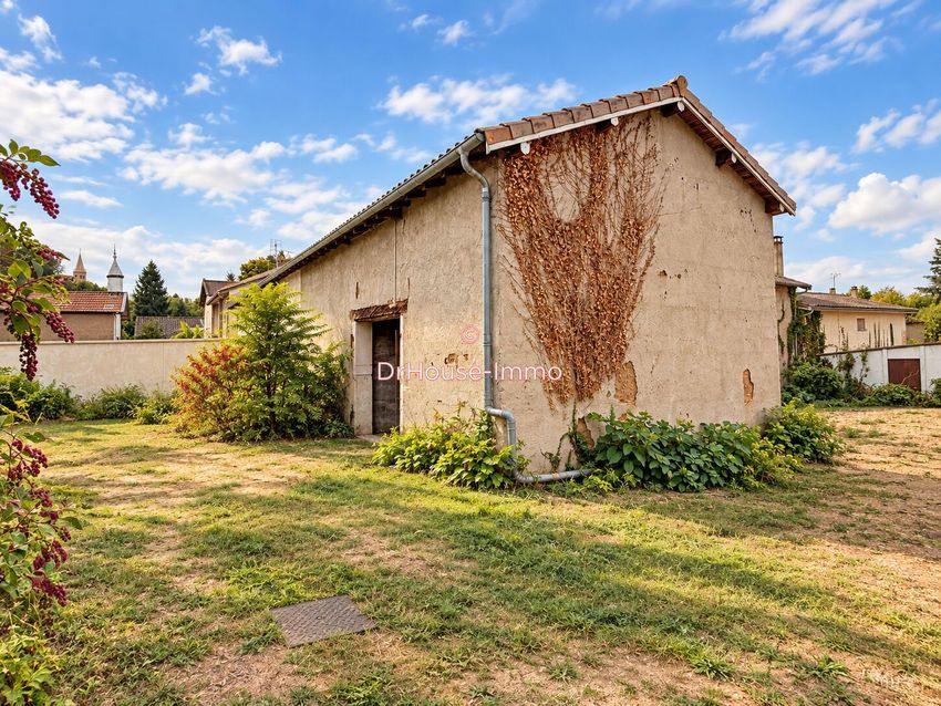 Image Façade à  maison jumelée de Montmerle-sur-Saône