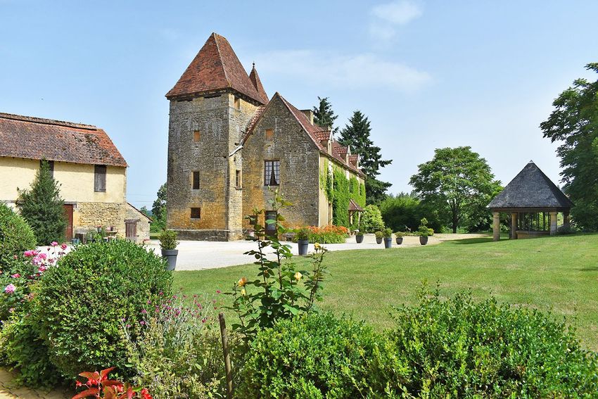 Image Façade à  manoir de Marcillac-Saint-Quentin