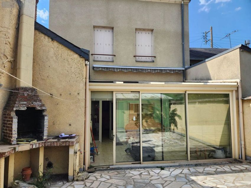 Image Façade à  maison individuelle de La Flèche