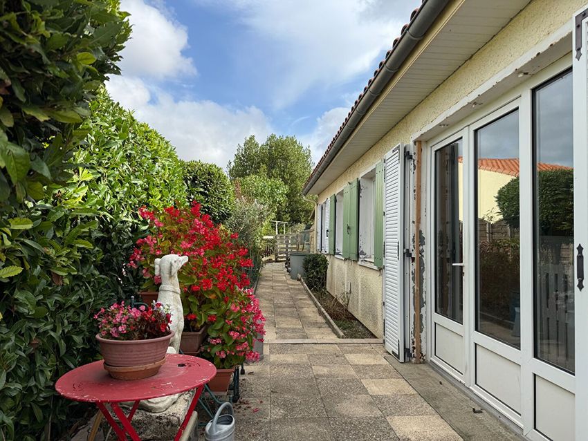 Image Façade à  maison individuelle de Muron