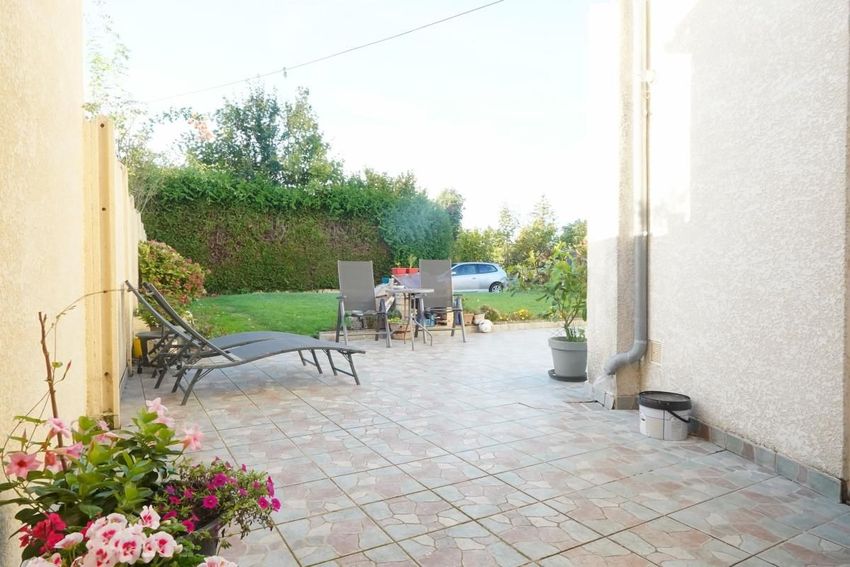 Image Terrasse à  maison mitoyenne de Cagny