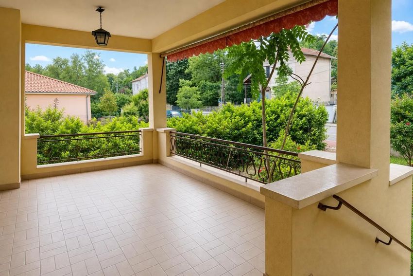 Image Terrasse à  maison individuelle de Oullins
