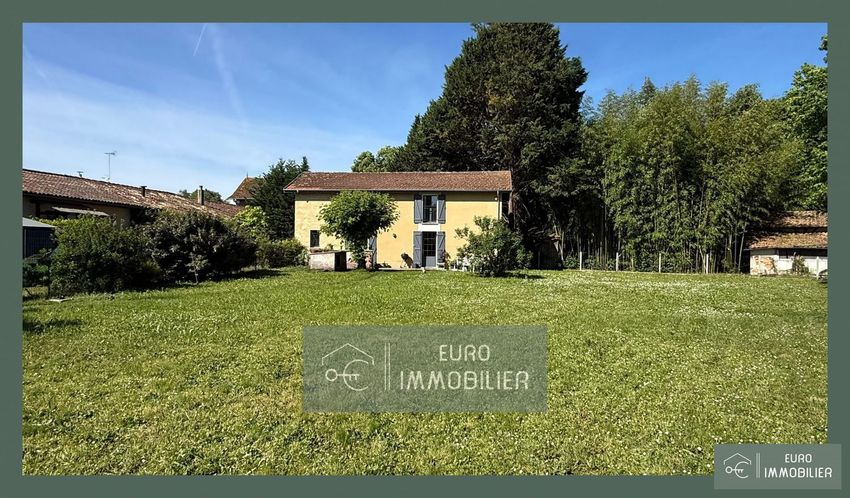 Image Façade à  maison individuelle de Sore