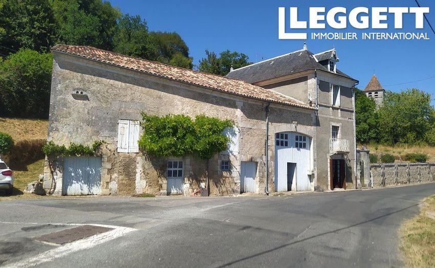 Image Façade à  propriété agricole de Mareuil en Périgord