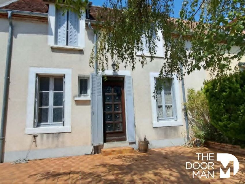 Image Façade à  maison individuelle de Lunery