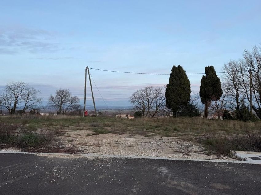 Image Vue à terrain de Bourg-Saint-Andéol