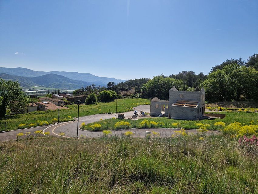 Image Vue à terrain de Aubignosc