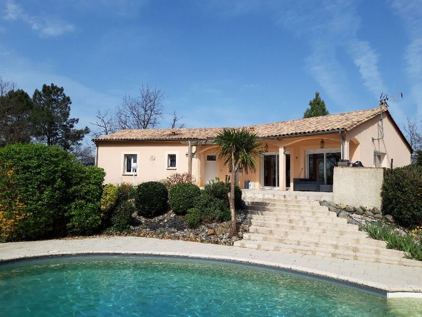 Image Piscine à  maison individuelle de Sanilhac