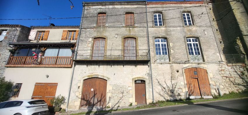 Image Vue à  maison mitoyenne de Saint-Pastour