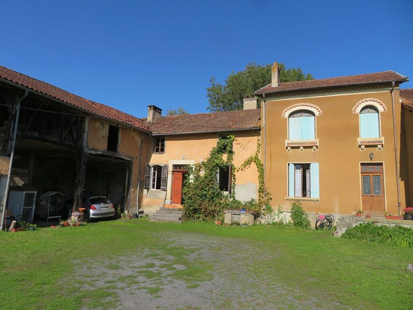 Image Façade à  maison mitoyenne de Haget