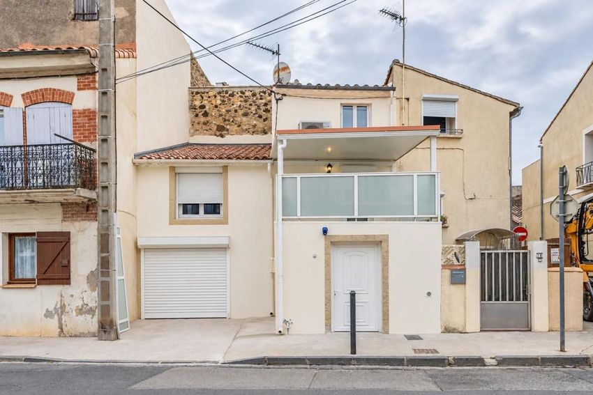 Image Façade à  maison mitoyenne de Marseillan