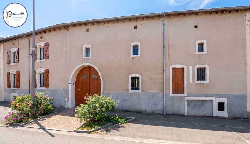 Image Façade à  propriété agricole de Dompaire