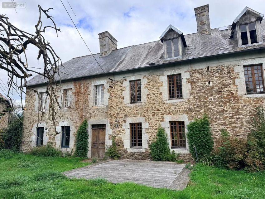 Image Façade à  maison individuelle de Saint-Martin-de-Bonfossé