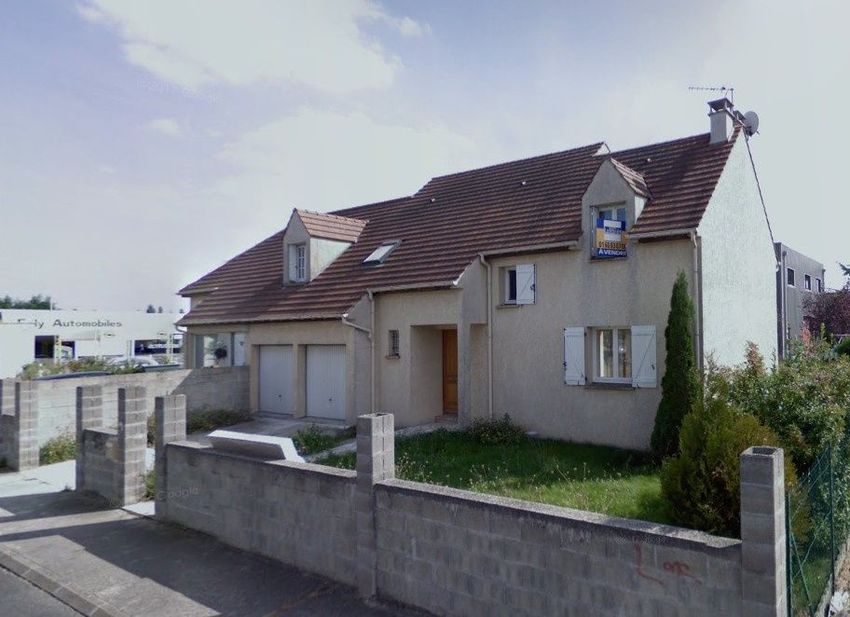 Image Façade à  maison individuelle de Égly