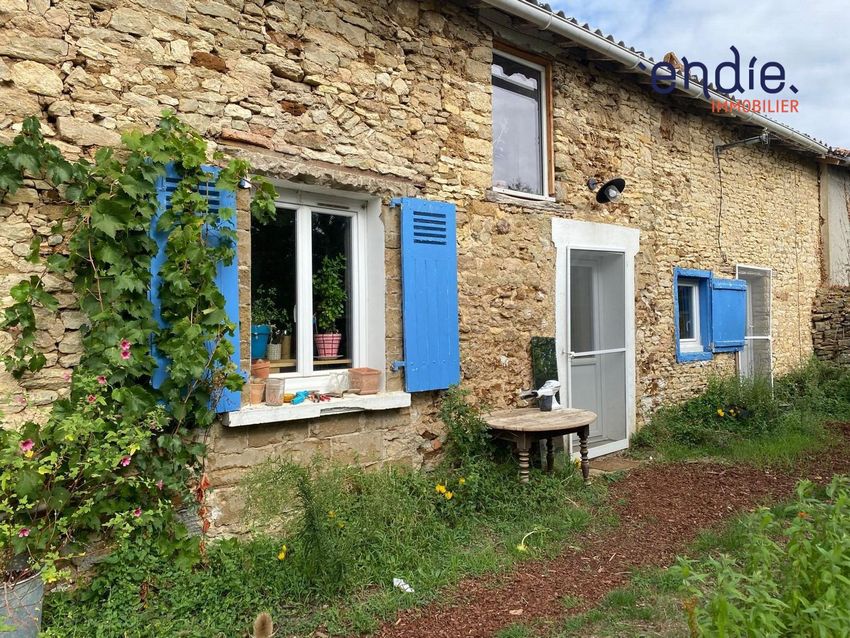 Image Façade à  maison individuelle de Moncontour