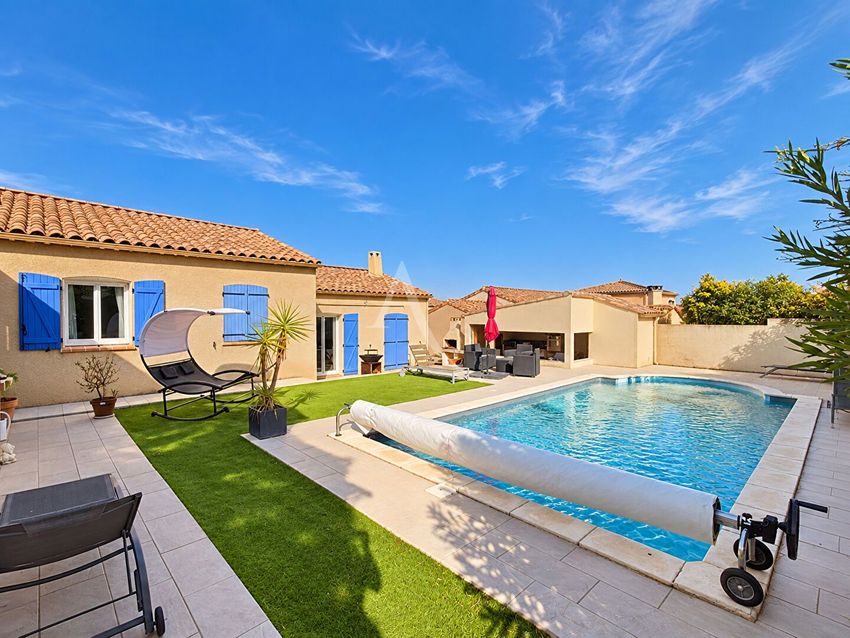 Image Piscine à  maison individuelle de Ouveillan
