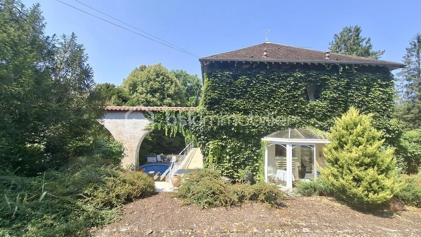 Image Façade à  maison individuelle de Saclas