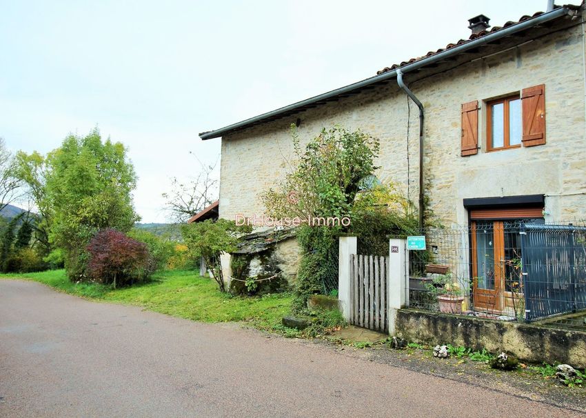 Image Façade à  maison jumelée de Val-d'Épy