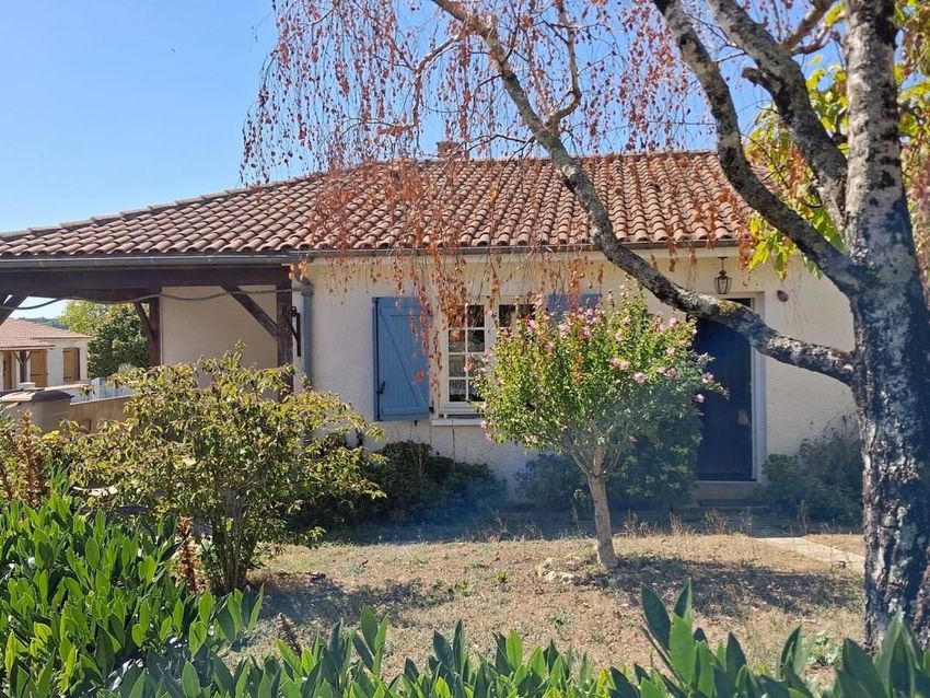 Image Façade à  maison individuelle de Soyaux