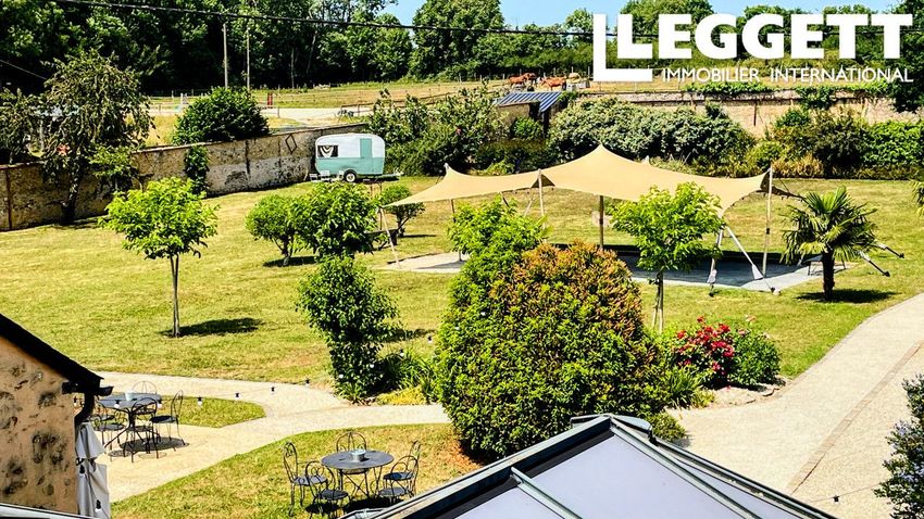 Image Piscine à  propriété agricole de Cerisé