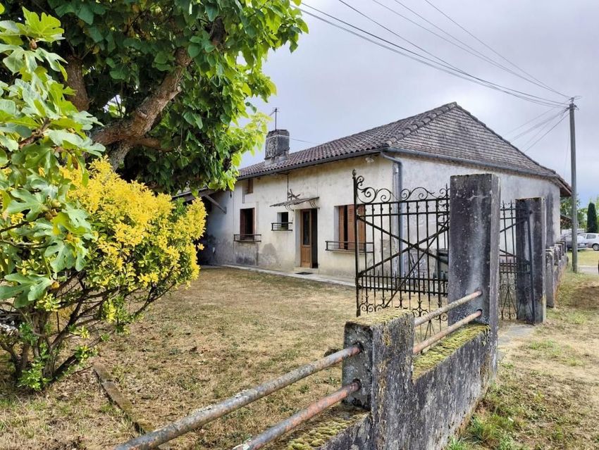Image Façade à  maison individuelle de Aignan