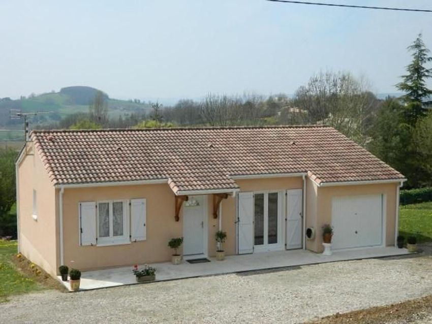 Image Façade à  maison individuelle de Lautrec
