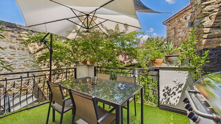 Image Terrasse à  maison mitoyenne de Decazeville
