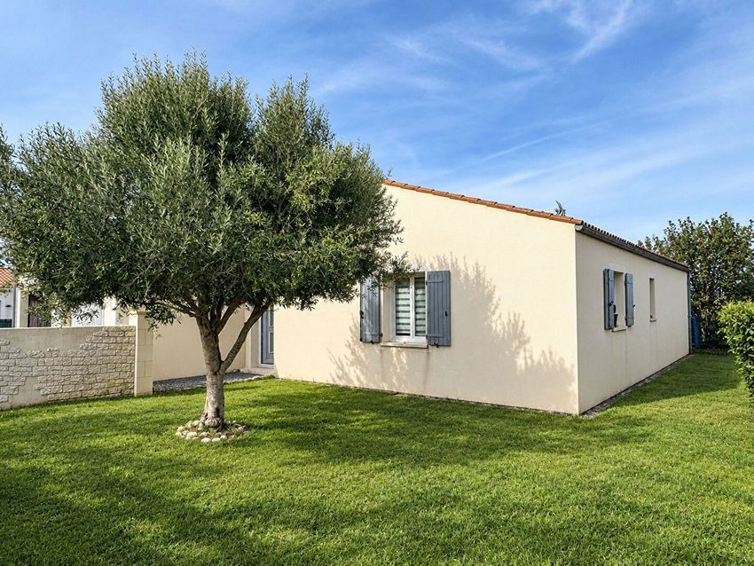 Image Façade à  maison individuelle de Saint-Sornin
