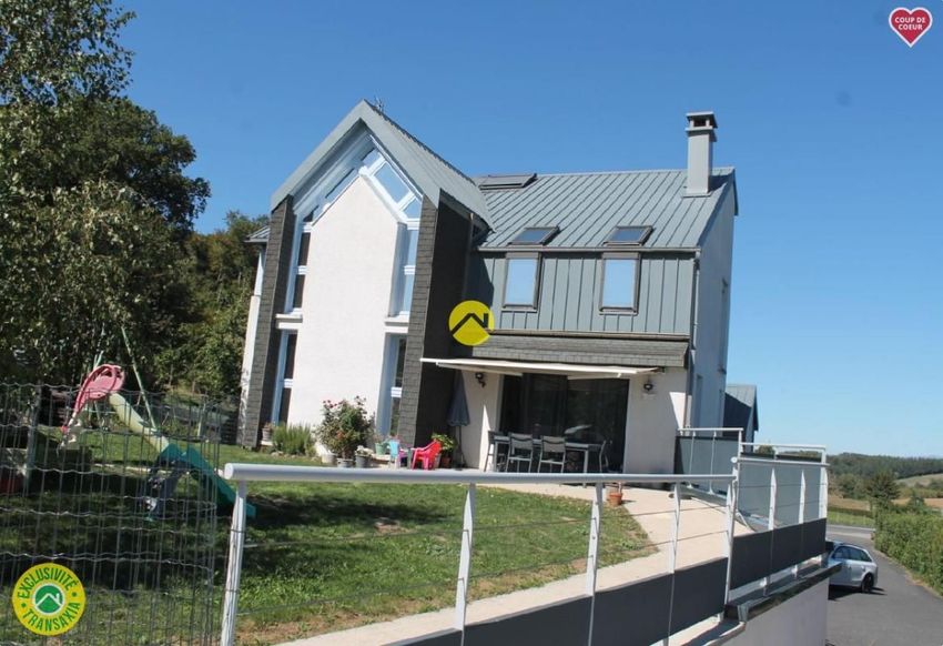 Image Façade à  propriété agricole de Lafeuillade-en-Vézie