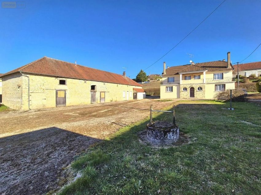 Image Façade à  maison individuelle de Noé-les-Mallets