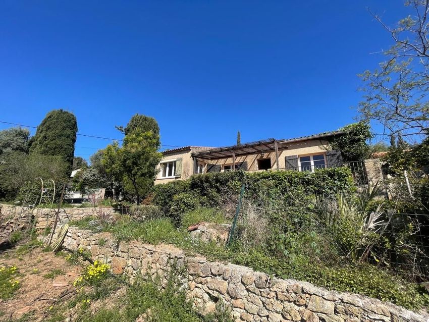 Image Façade à  maison individuelle de Bandol