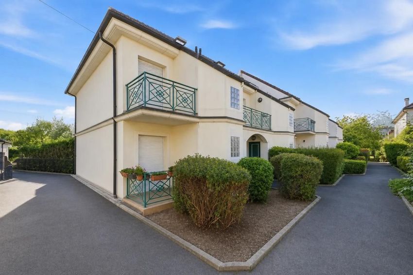 Image Façade à  maison individuelle de Thiais
