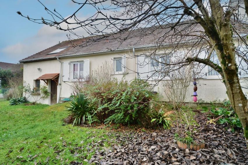 Image Façade à  maison individuelle de Condé-Sainte-Libiaire