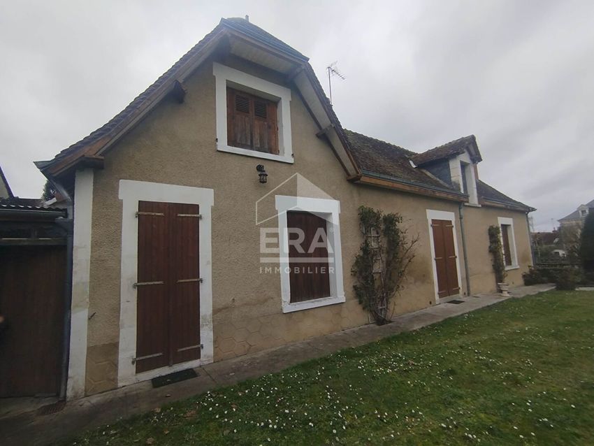 Image Façade à  maison individuelle de Saint-Jean-Saint-Germain