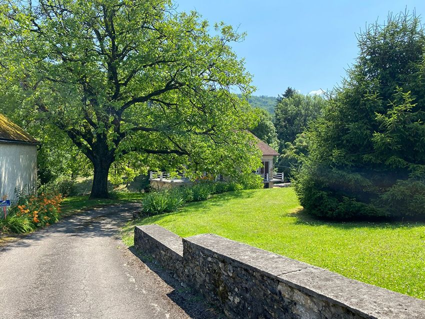 Image Jardin à  maison individuelle de Arbois