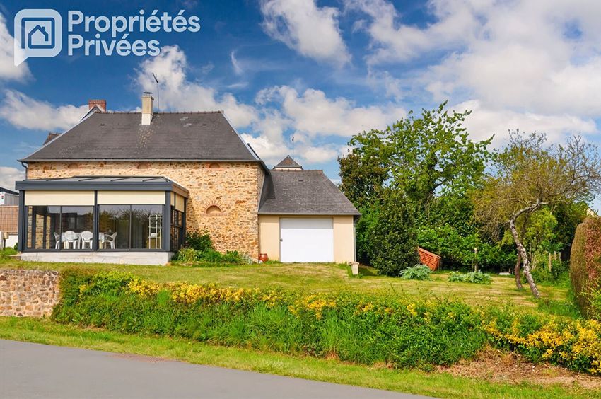 Image Façade à  maison individuelle de Ahuillé
