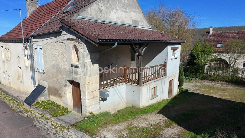 Image Façade à  maison individuelle de Massangis