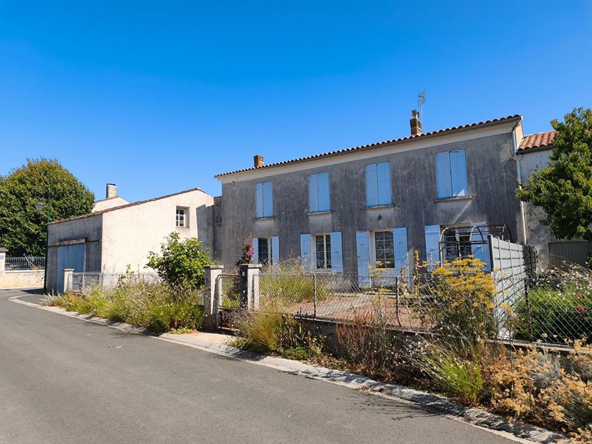 Image Façade à  maison mitoyenne de Geay