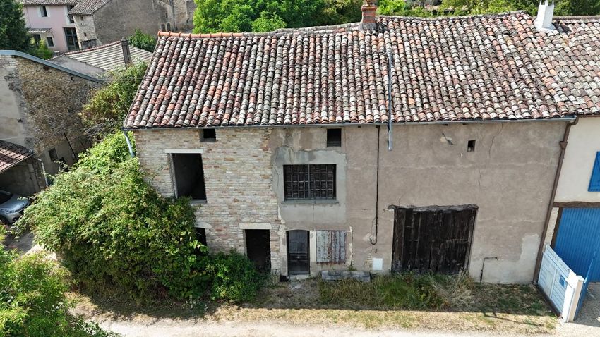 Image Façade à  maison individuelle de Uchizy