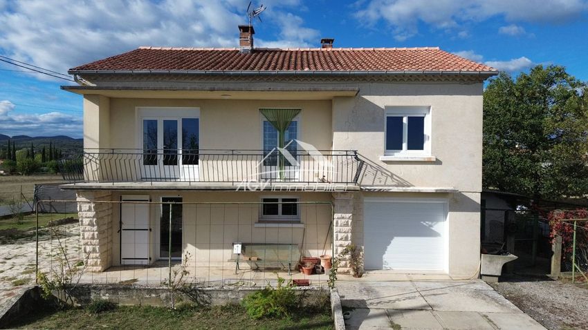 Image Façade à  maison individuelle de Rousson