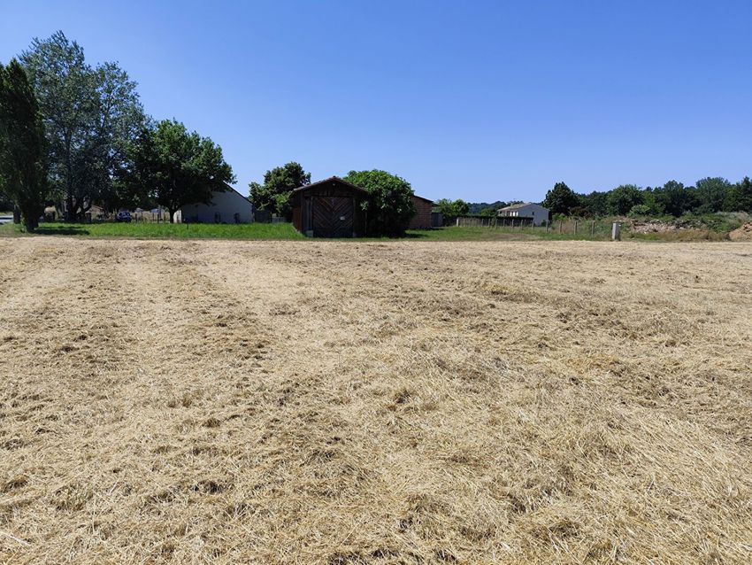 Image de terrain à Montpon-Ménestérol