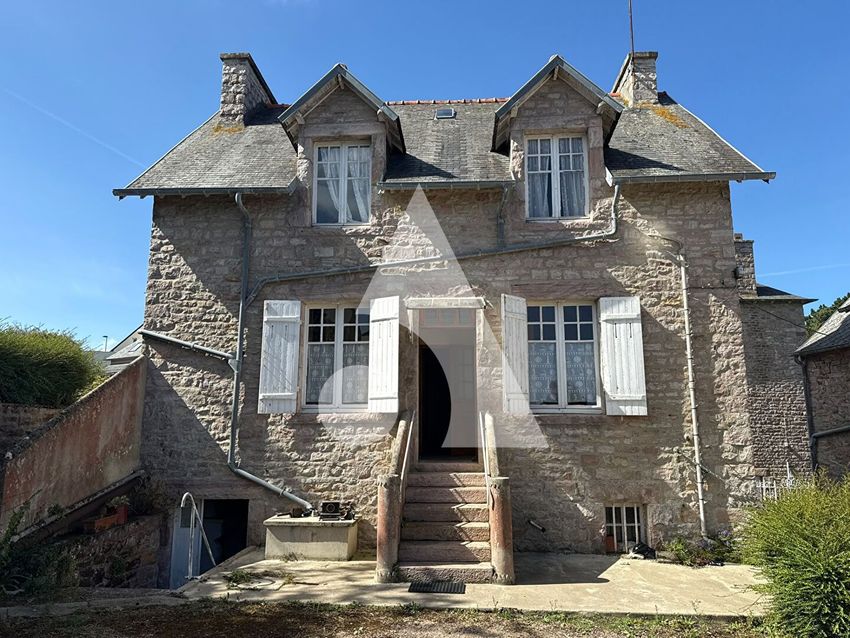 Image Façade à  maison individuelle de Erquy