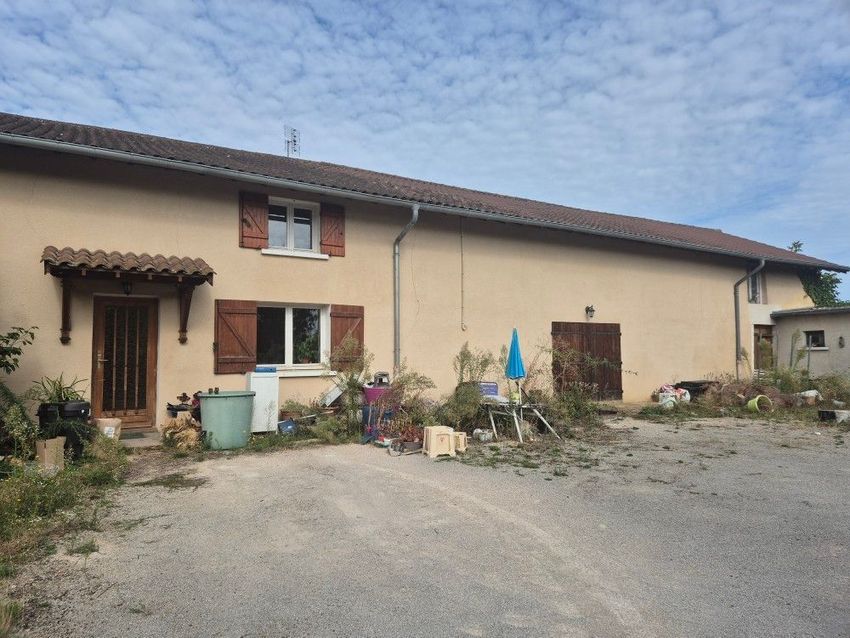 Image Façade à  maison individuelle de Sermoyer