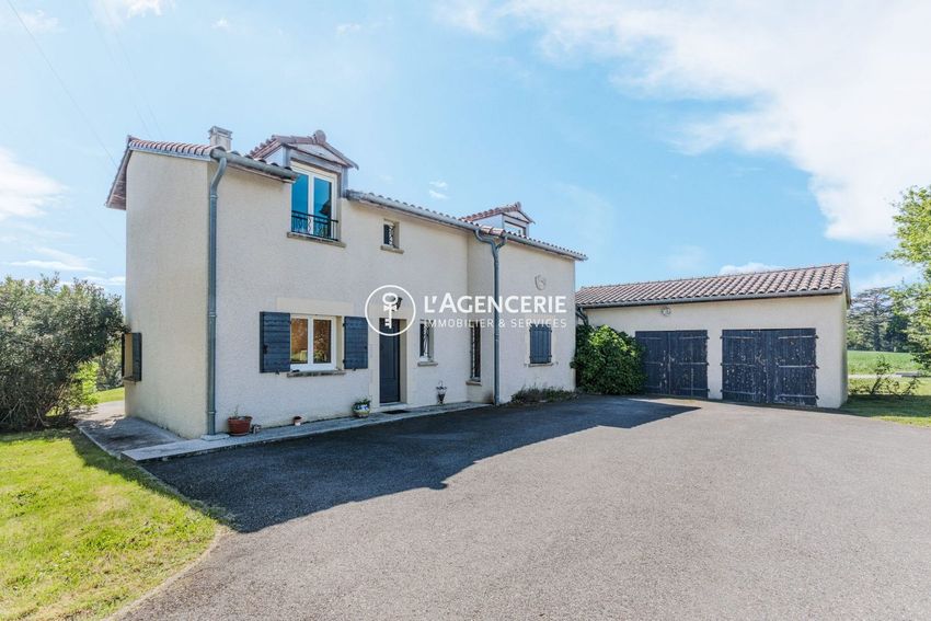 Image Façade à  maison individuelle de 35 Chemin de Garabet